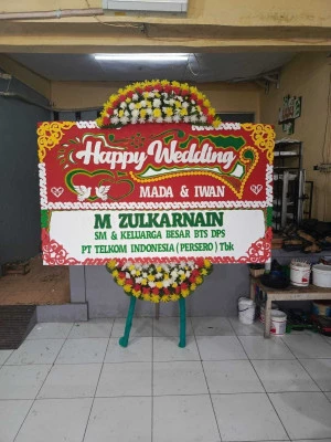 Papan Bunga di Cicendo