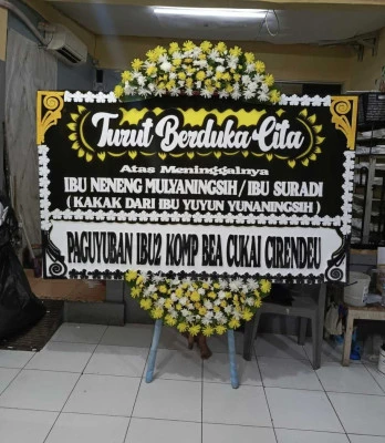 Papan Bunga di Cicendo