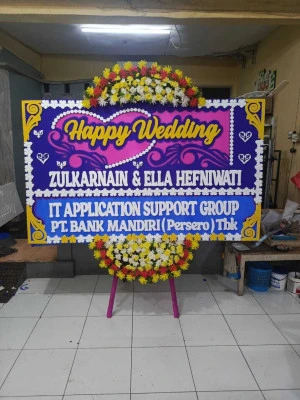 Papan Bunga di Cicendo